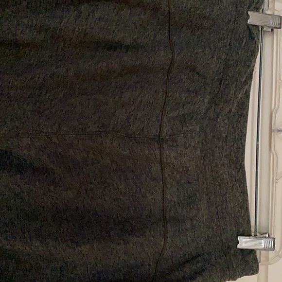 Super soft Ready to Rulu Lululemon pants size 10 - Picture 5 of 6